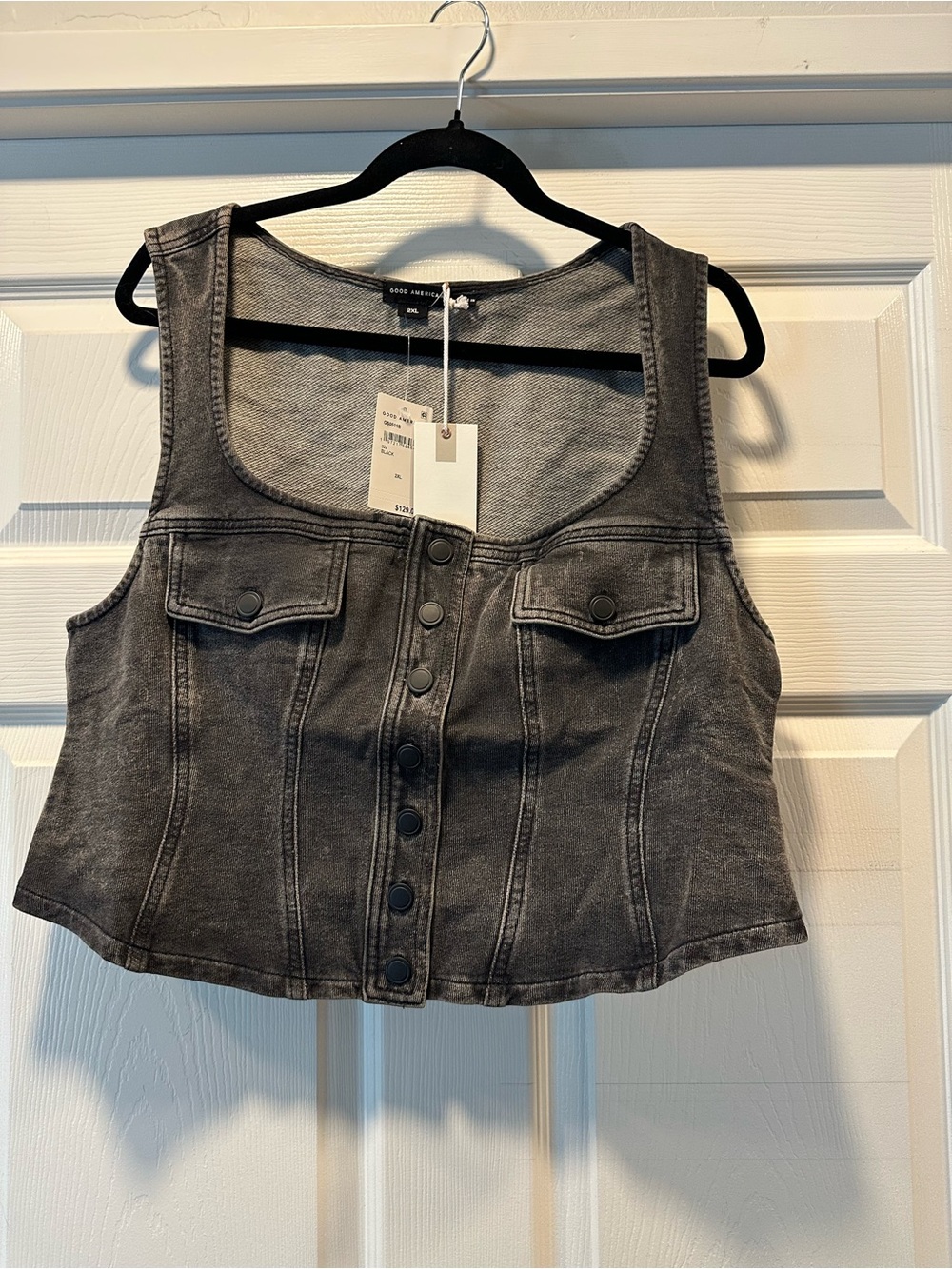 Good American Black Washed Denim Cropped Vest